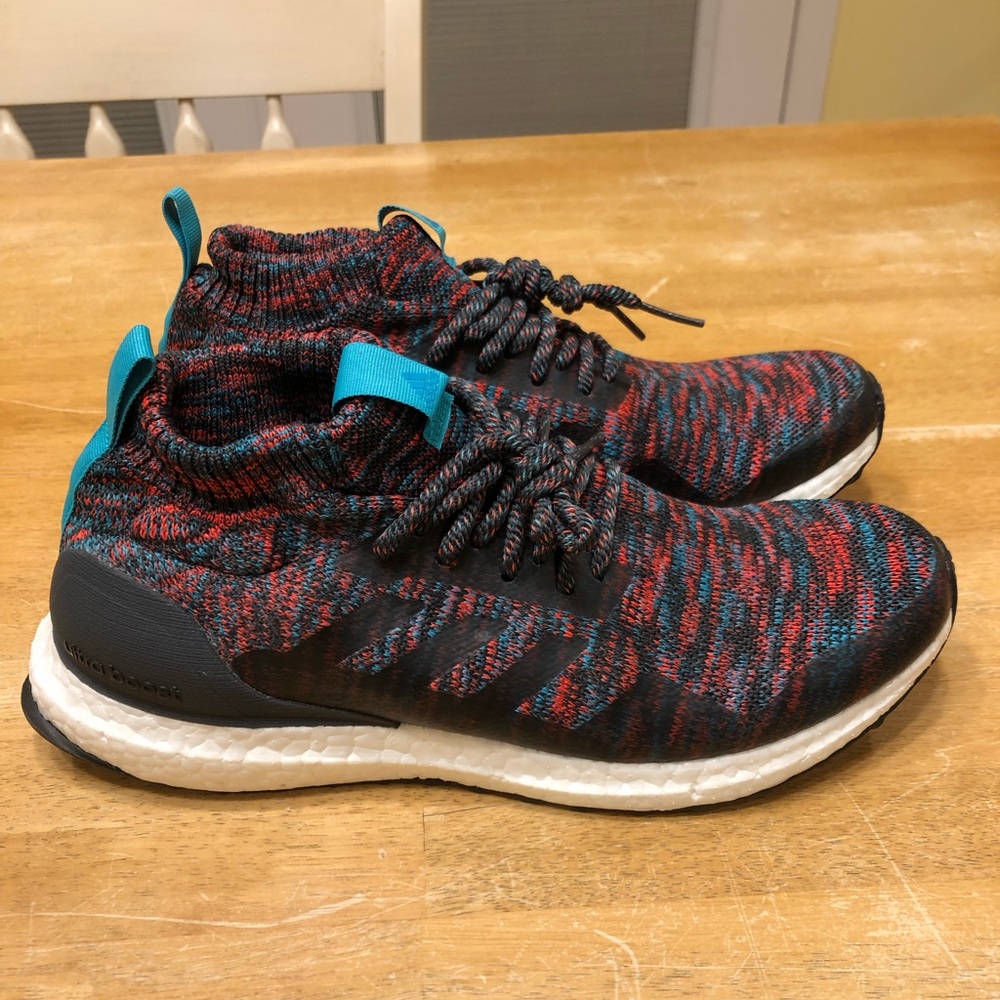Adidas Ultra Boost Mid